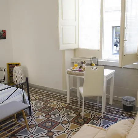 Couette-café Ingrosso House 3*