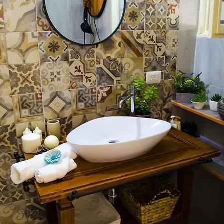 Oda ve Kahvaltı Ingrosso House Lecce